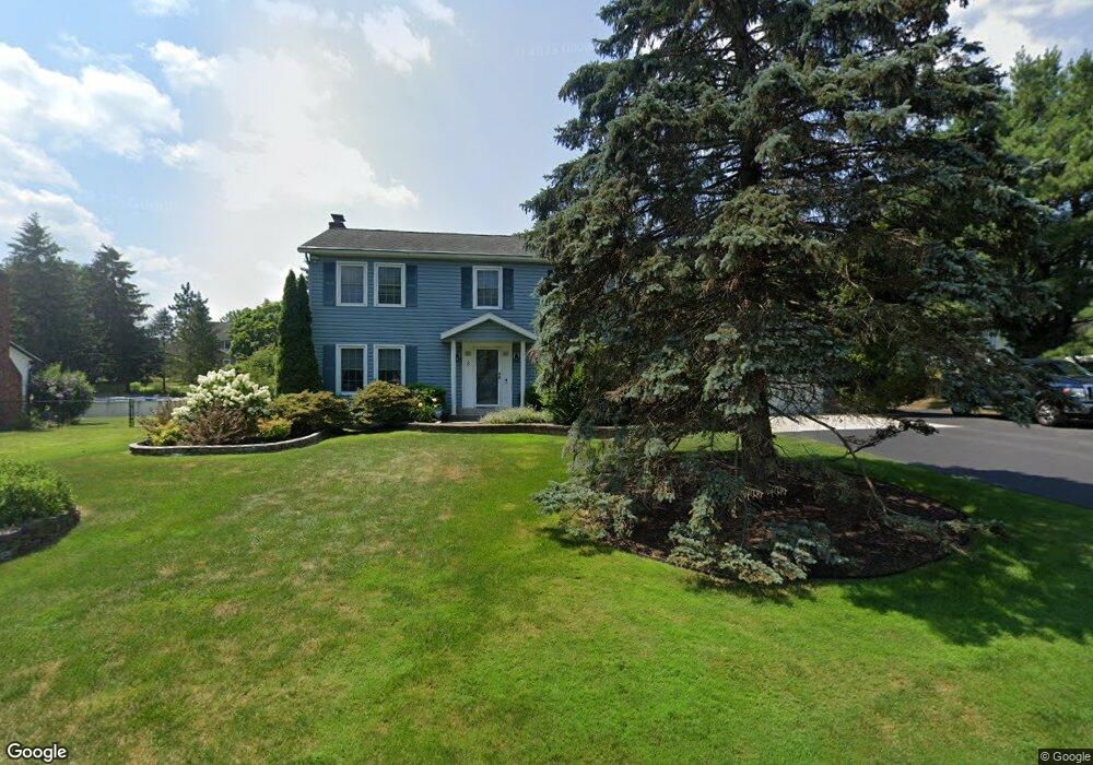 8 Riverdale Rd, Schenectady, NY 12309 - photo 1