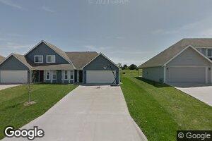 2407 E 27th Terrace, Lawrence, KS 66046