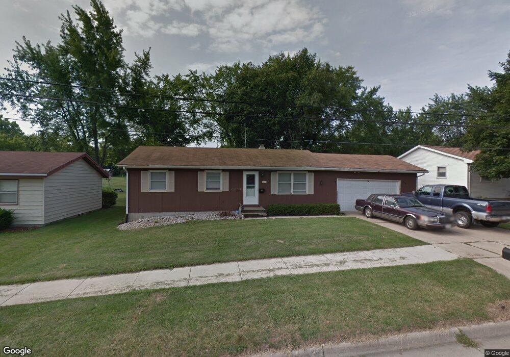 212 W 21st St, Monroe, WI 53566 - photo 1