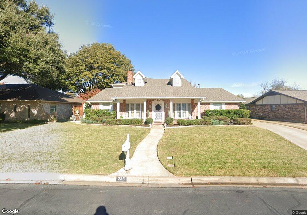 236 W Louella Dr, Hurst, TX 76054 - photo 1