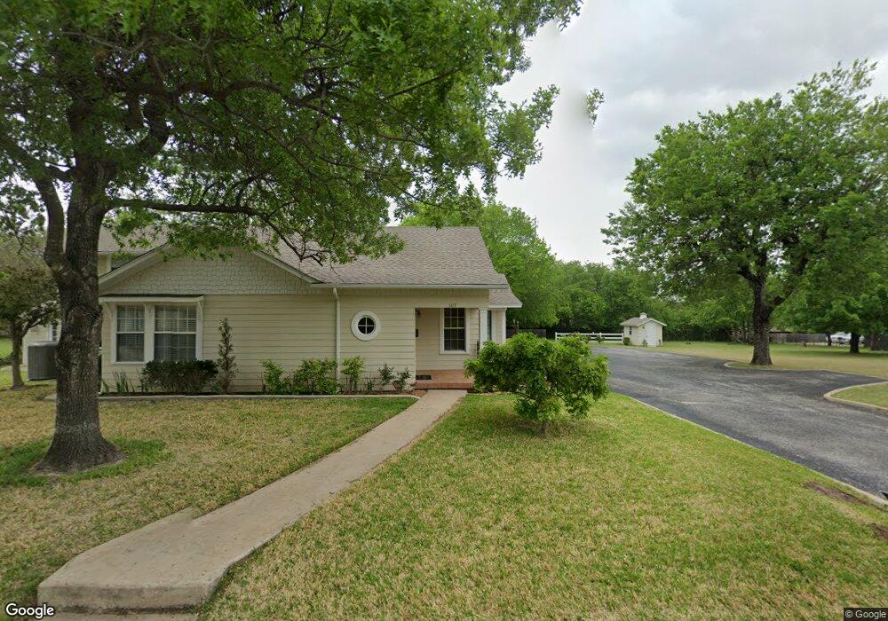 109 S Cowan St, Decatur, TX 76234 - photo 1