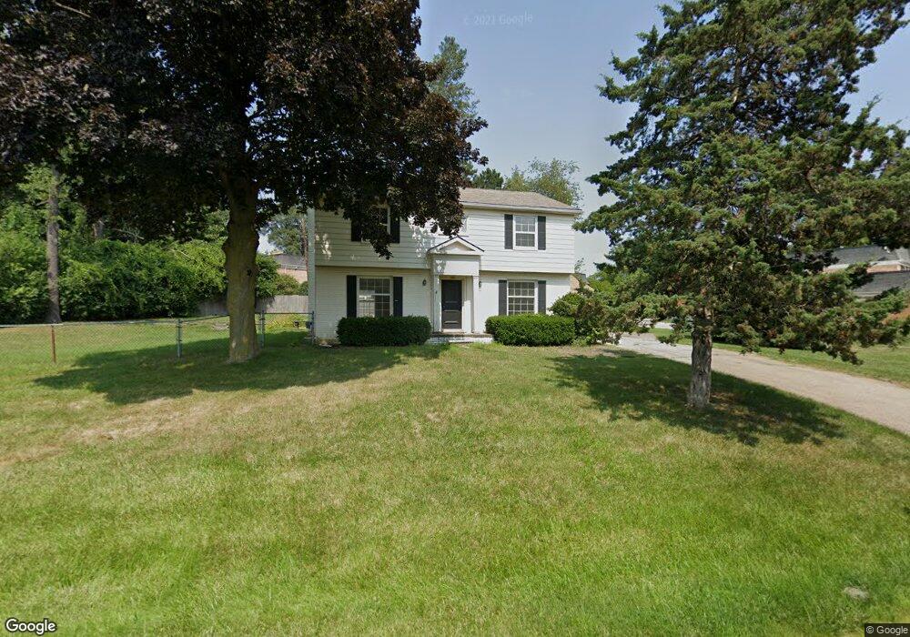 191 Concord Rd, Bloomfield Hills, MI 48304 - photo 1