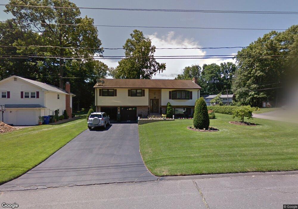 191 Eagle Dr, Newington, CT 06111 - photo 1