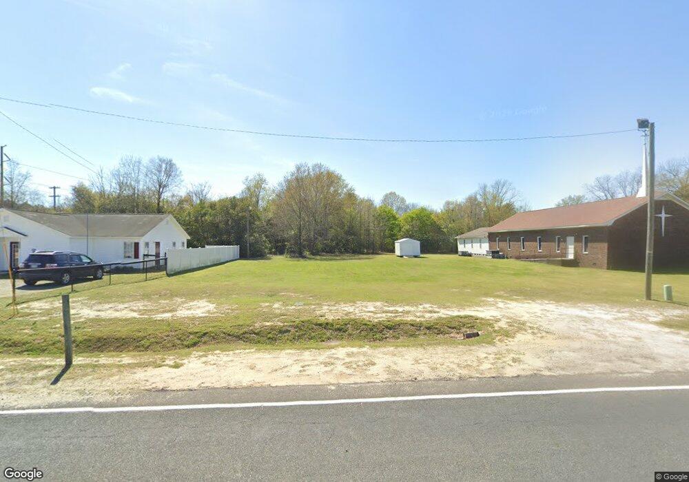 453 Stewartsville Rd, Laurinburg, NC 28352 - photo 1