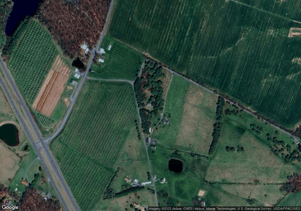 300 Sherwood Pines Ln, Cross Junction, VA 22625 - photo 1