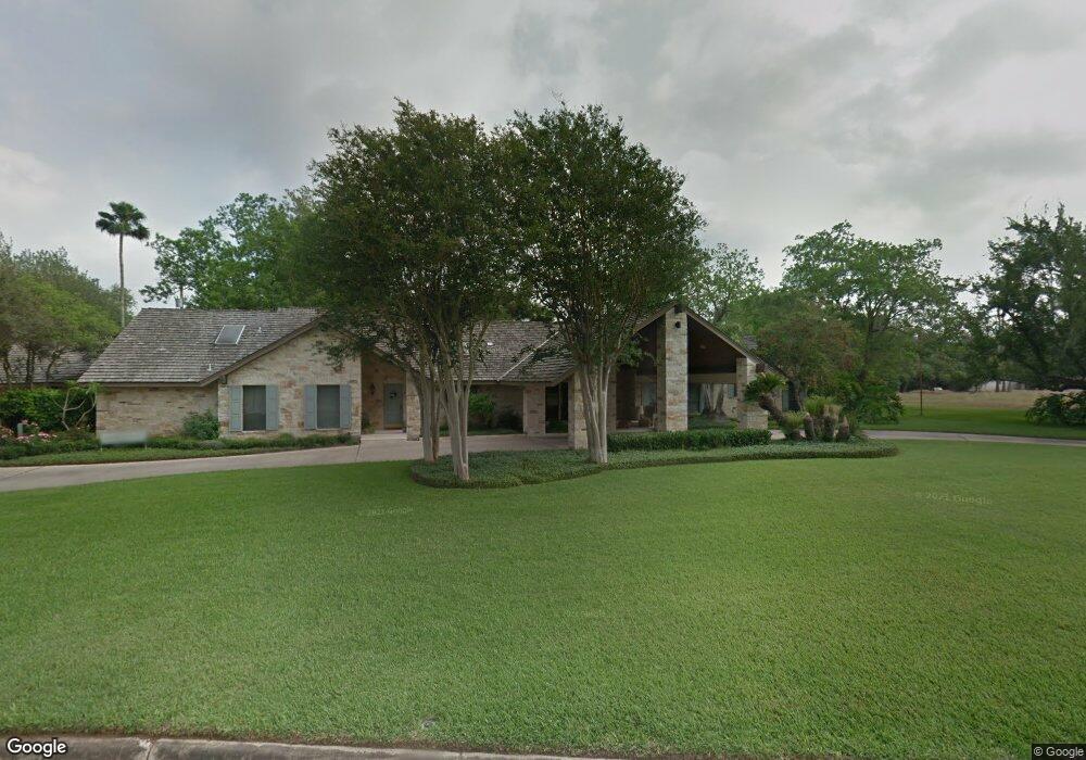 102 Laurel Dr, Weslaco, TX 78596 - photo 1