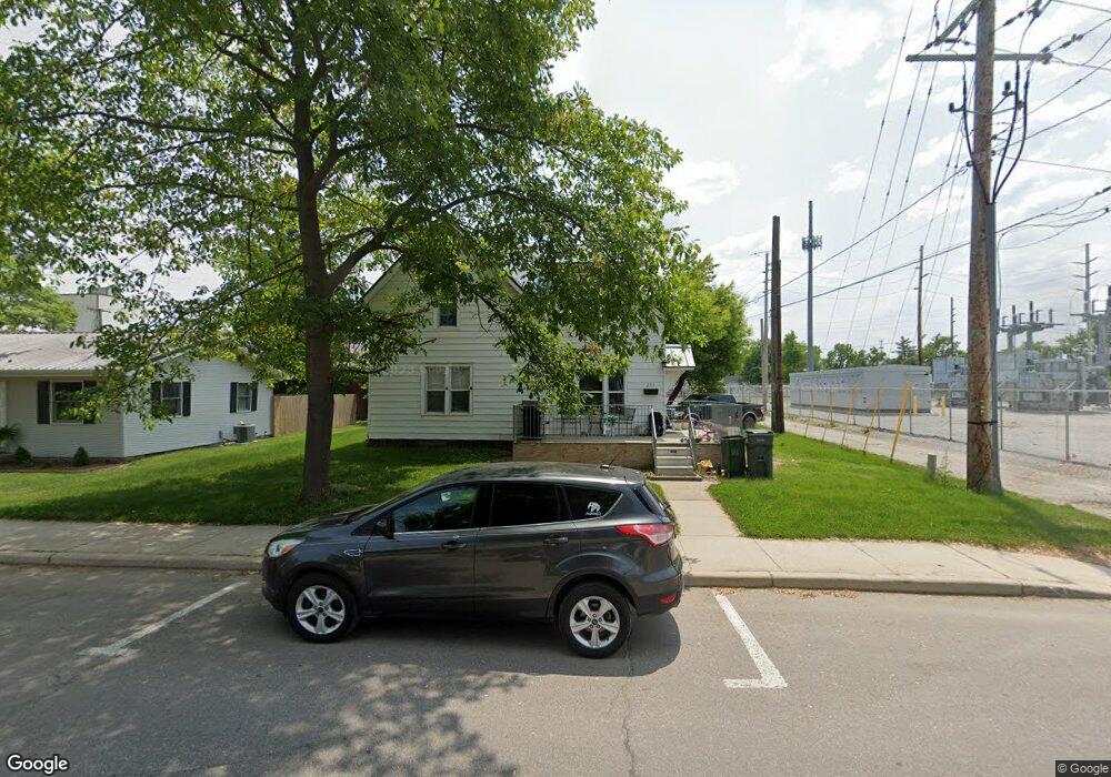 251 E Lincoln St, Nappanee, IN 46550 - photo 1