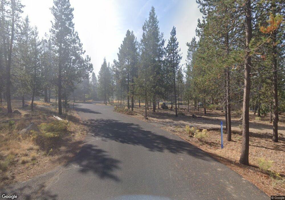 9 Umpqua Ln, Bend, OR 97707 - photo 1