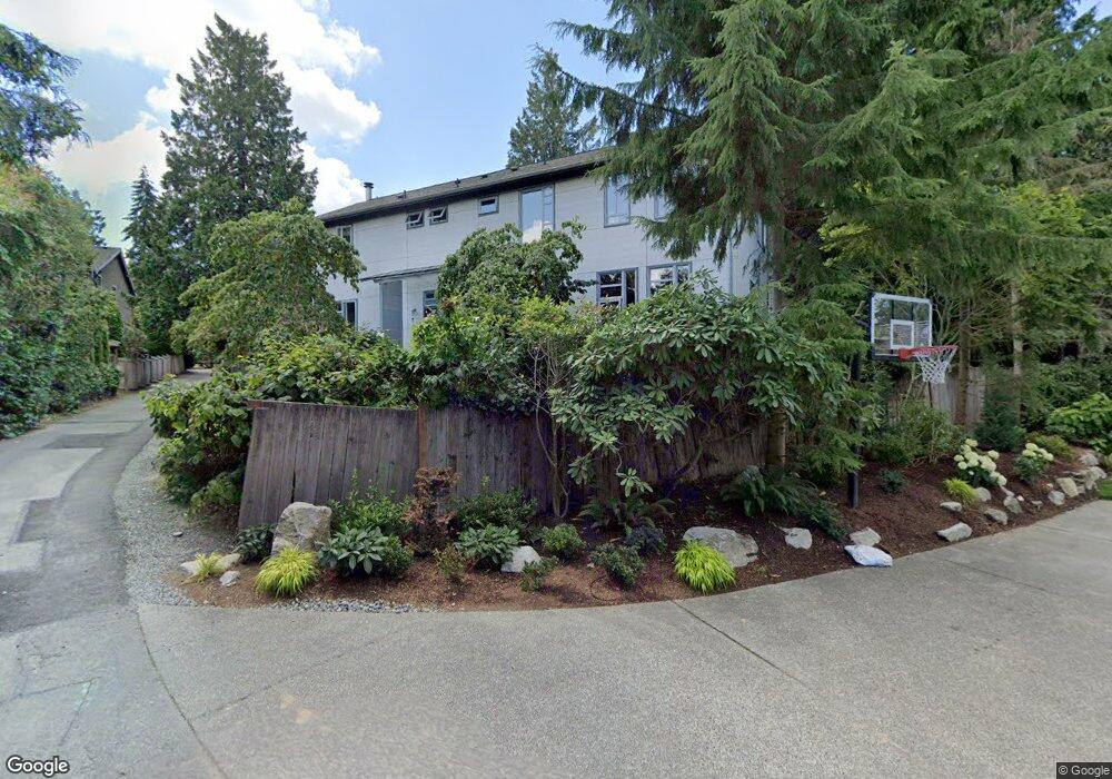 9612 SE 34th St, Mercer Island, WA 98040 - photo 1