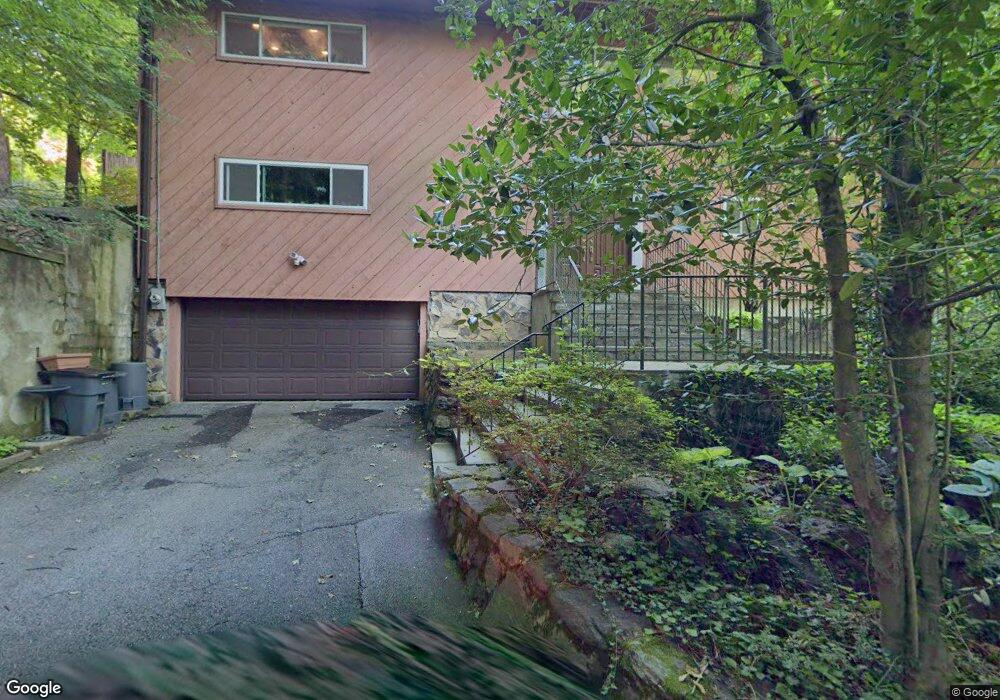 195 Juniper Rd, Scarsdale, NY 10583 - photo 1