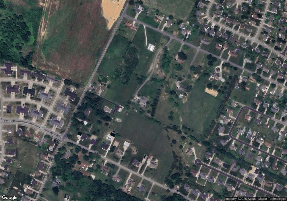 207 Helm Ln, Mount Washington, KY 40047 - photo 1