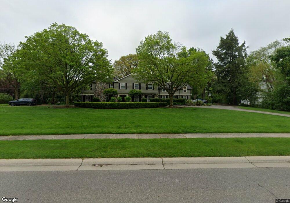 1578 N Cranbrook Rd, Bloomfield Hills, MI 48301 - photo 1