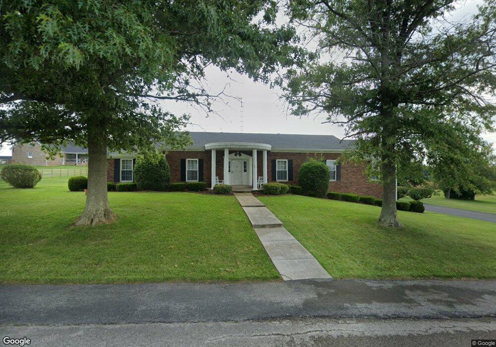 170 Birch Ave, Harrodsburg, KY 40330 - photo 1