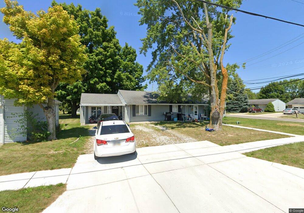 230 E Holland St, Archbold, OH 43502 - photo 1