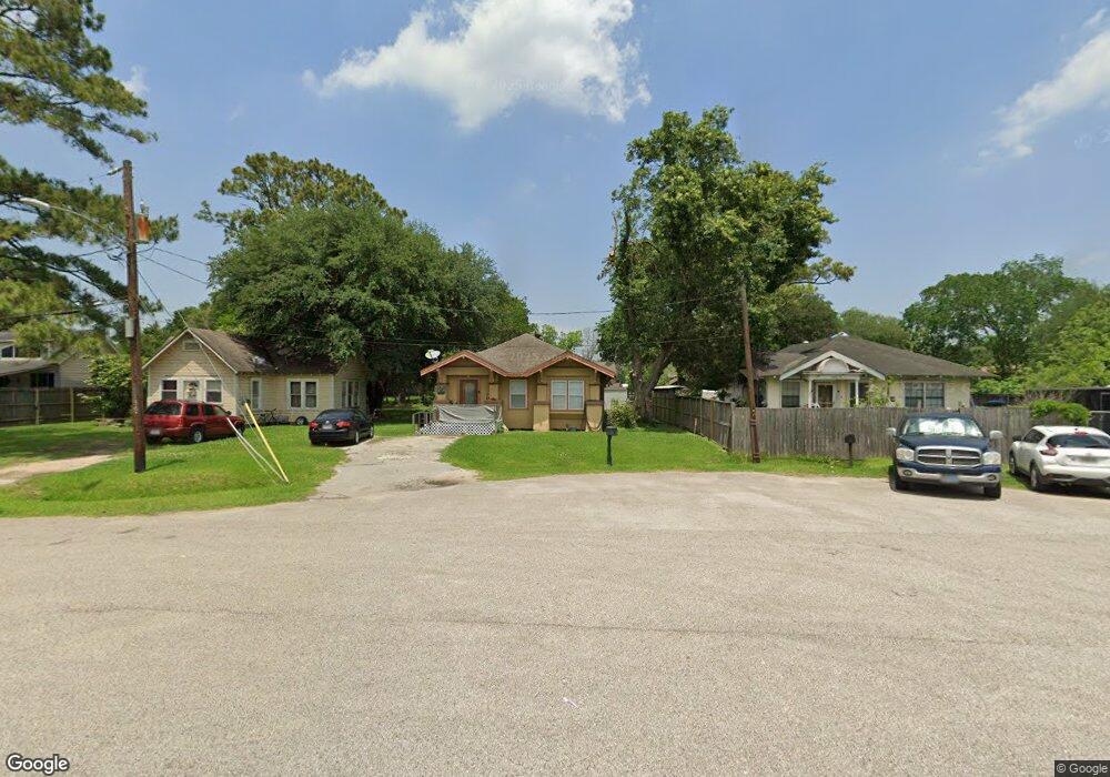 7213 Karnauch Dr, Houston, TX 77028 - photo 1