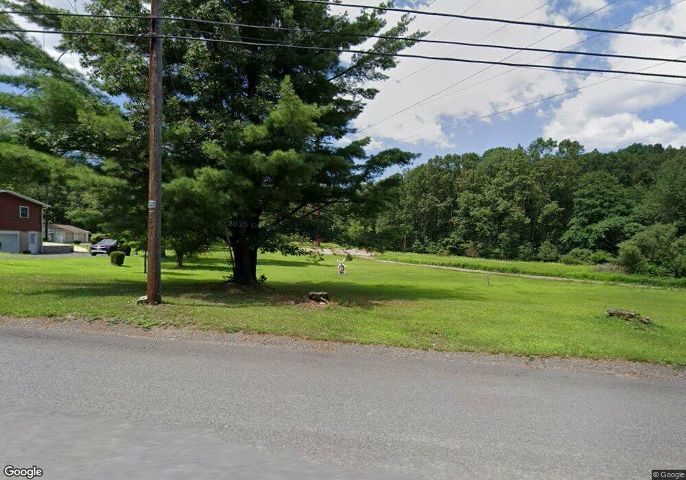 830 Red Hill Rd, Lehighton, PA 18235 - photo 1