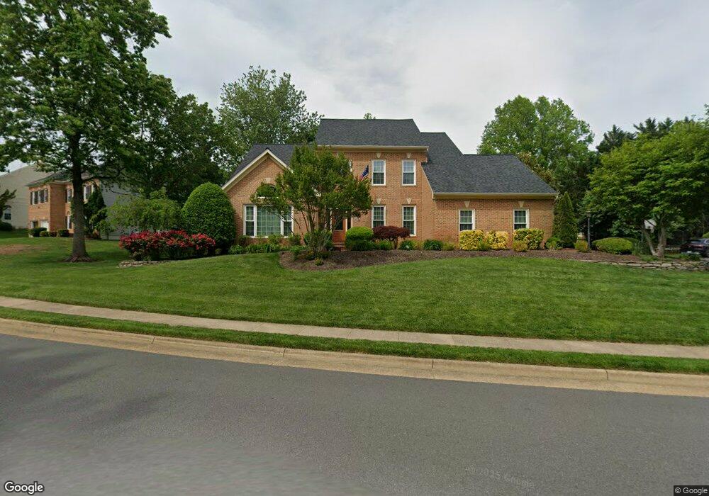 8994 Scott St, Springfield, VA 22153 - photo 1