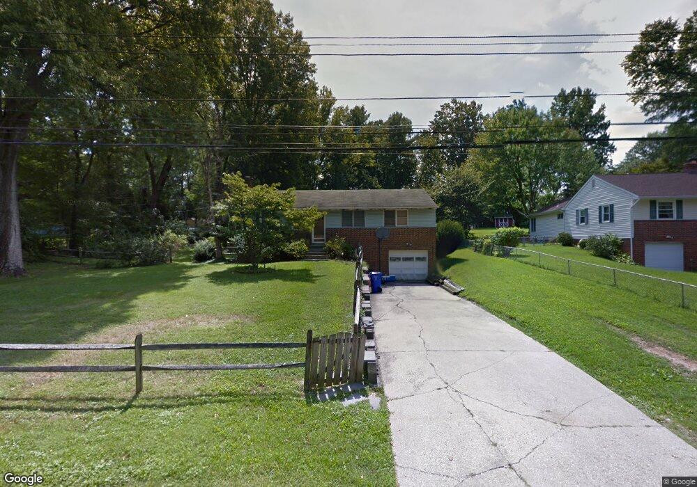 10905 Hillcrest Dr, Laurel, MD 20723 - photo 1