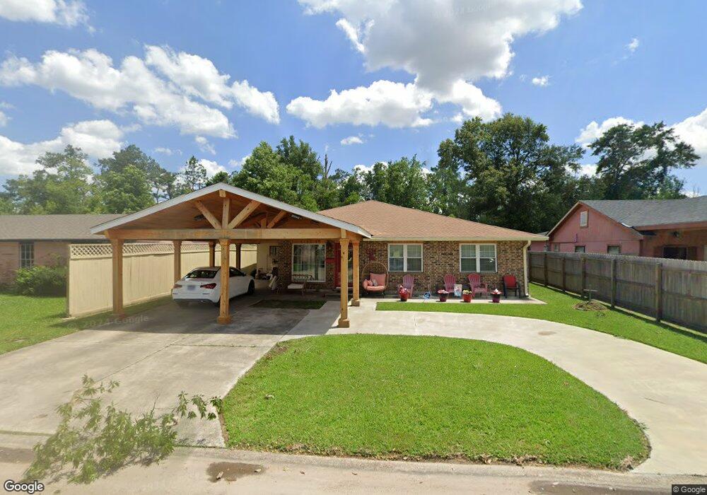 2928 Hillcrest Dr, Lake Charles, LA 70615 - photo 1