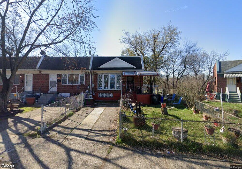 1103 Lakeshore Dr, Camden, NJ 08104 - photo 1