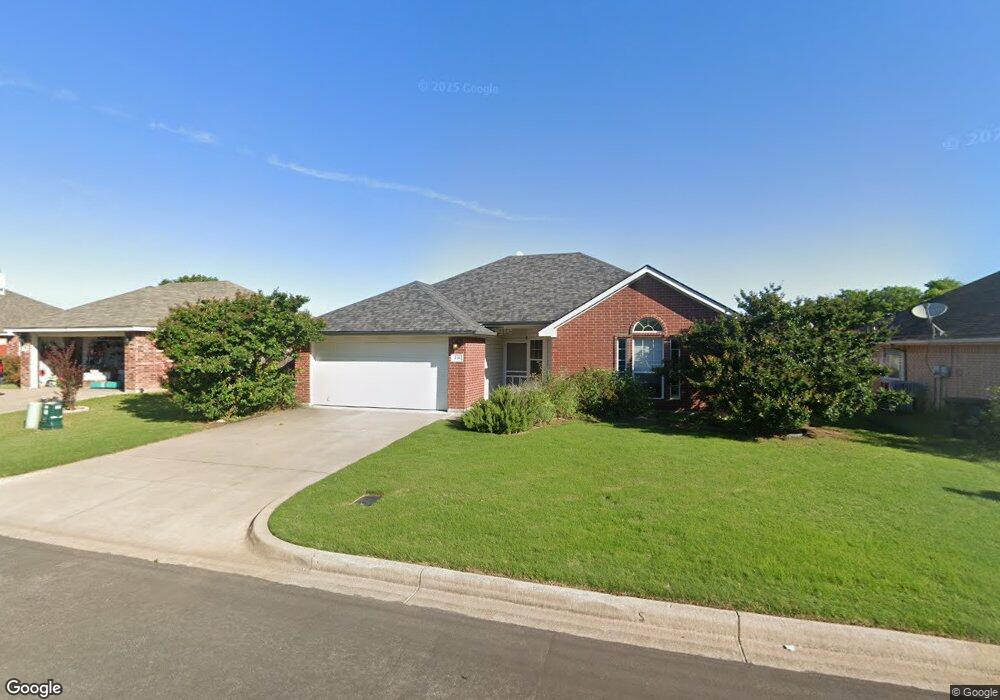 216 Rose Ave, Cleburne, TX 76033 - photo 1