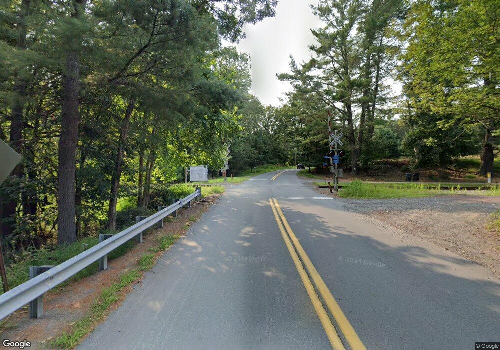 61 Rowland Rd, Lackawaxen Township, PA 18425 - photo 1