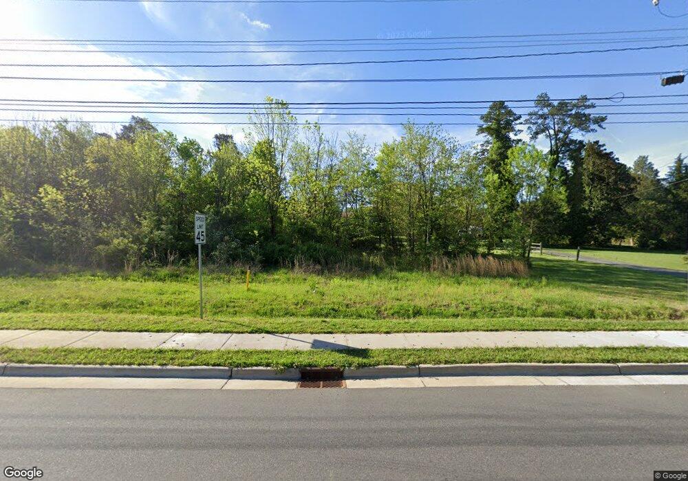 1304 Skeet Club Rd, High Point, NC 27265 - photo 1