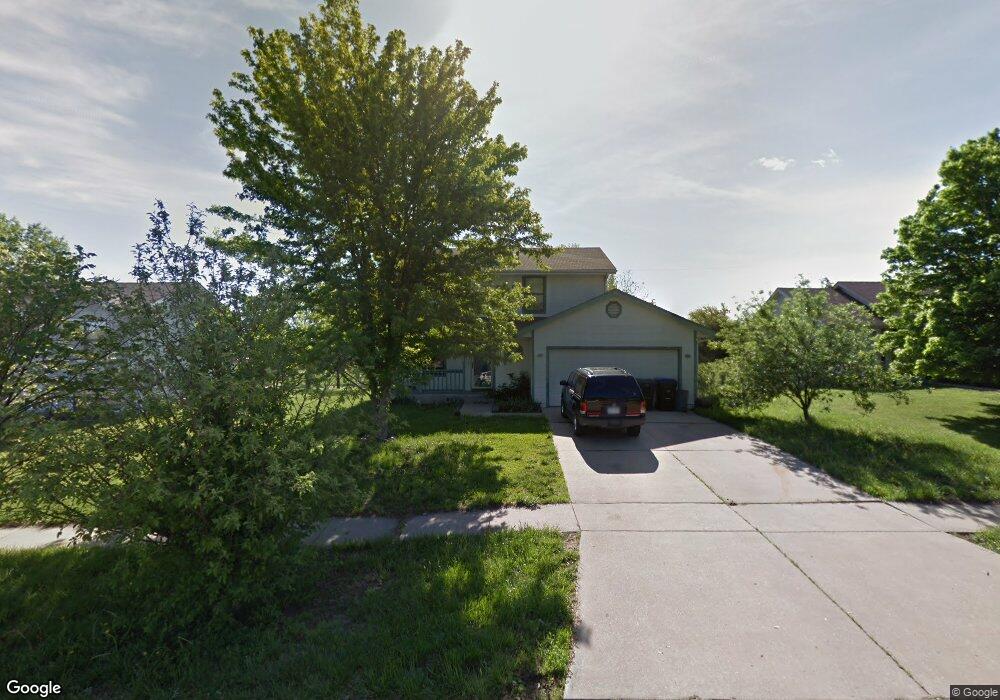 2508 SW Ancaster Rd, Topeka, KS 66614 - photo 1