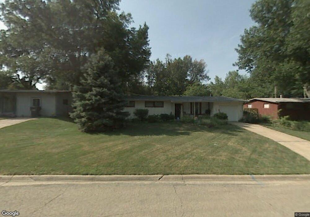 1301 SW Cornwall St, Topeka, KS 66611 - photo 1