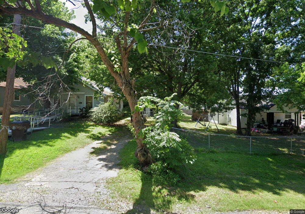 404 S 2nd St, Eufaula, OK 74432 - photo 1