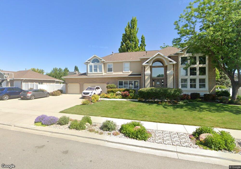 1566 W Heather Downs Dr, South Jordan, UT 84095 - photo 1