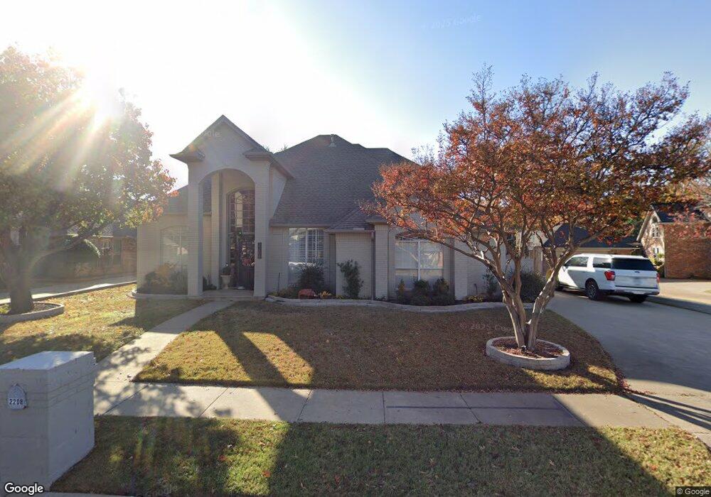2208 Golden Gate Cir, Bedford, TX 76021 - photo 1