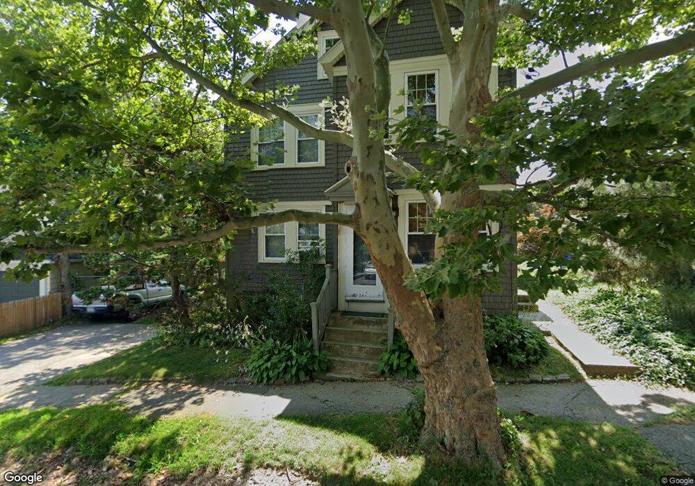 28 Maple St unit 28, Milton, MA 02186 - photo 1