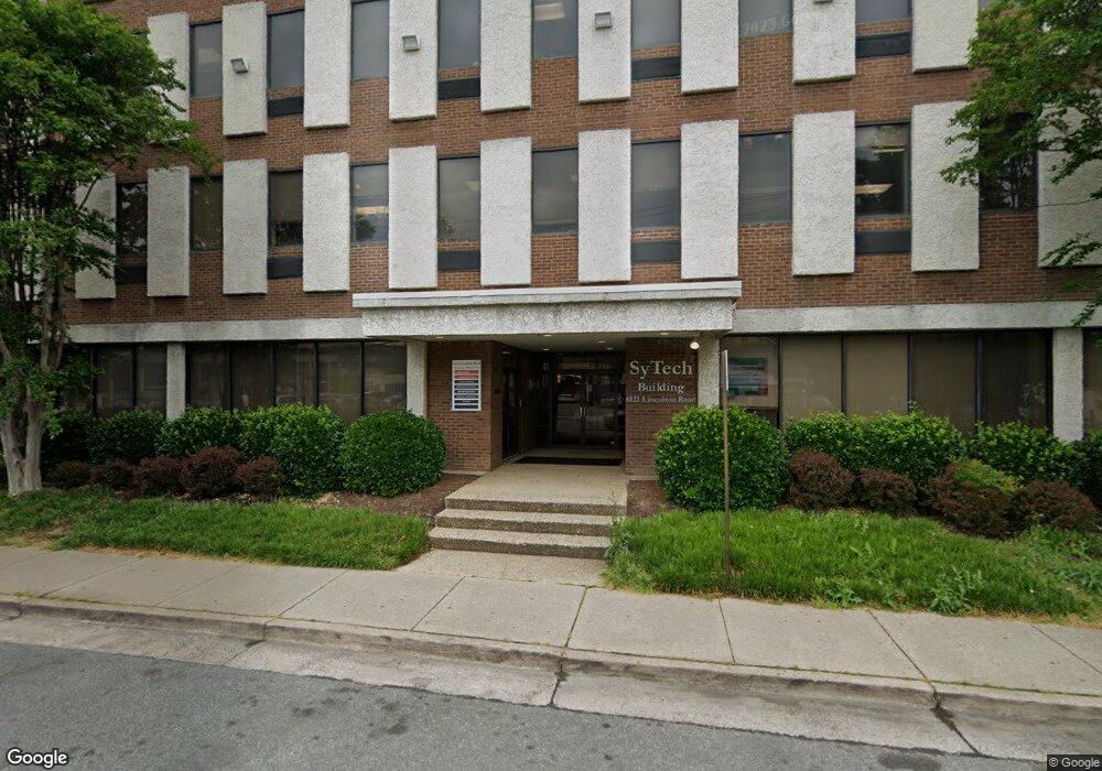 6121 Lincolnia Rd unit 400, Alexandria, VA 22312 - photo 1