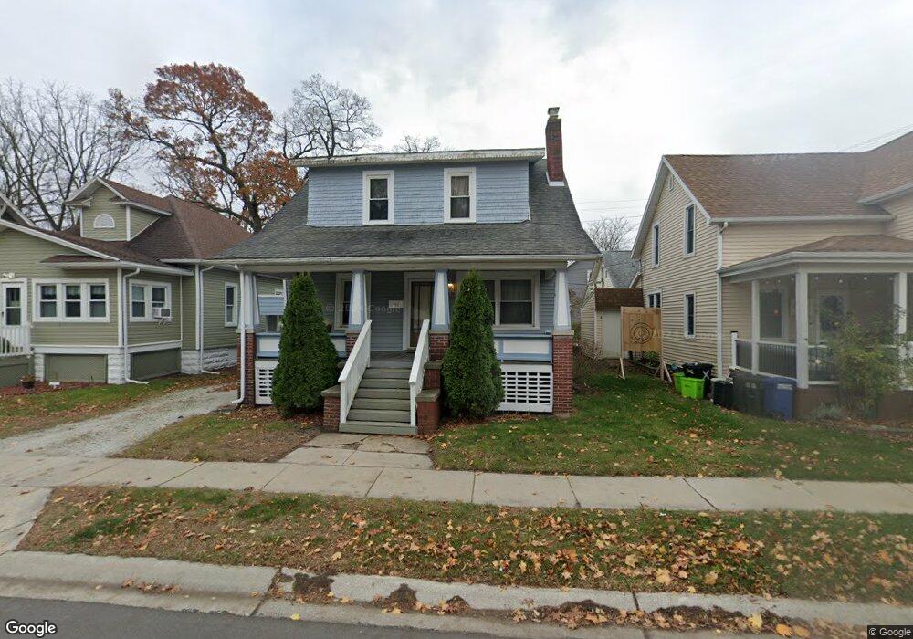 732 Tunnel St, Port Huron, MI 48060 - photo 1