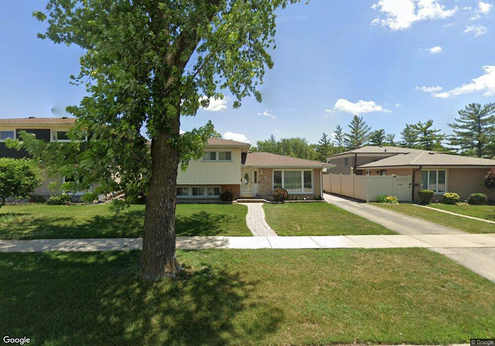 2173 Westview Dr, Des Plaines, IL 60018 - photo 1