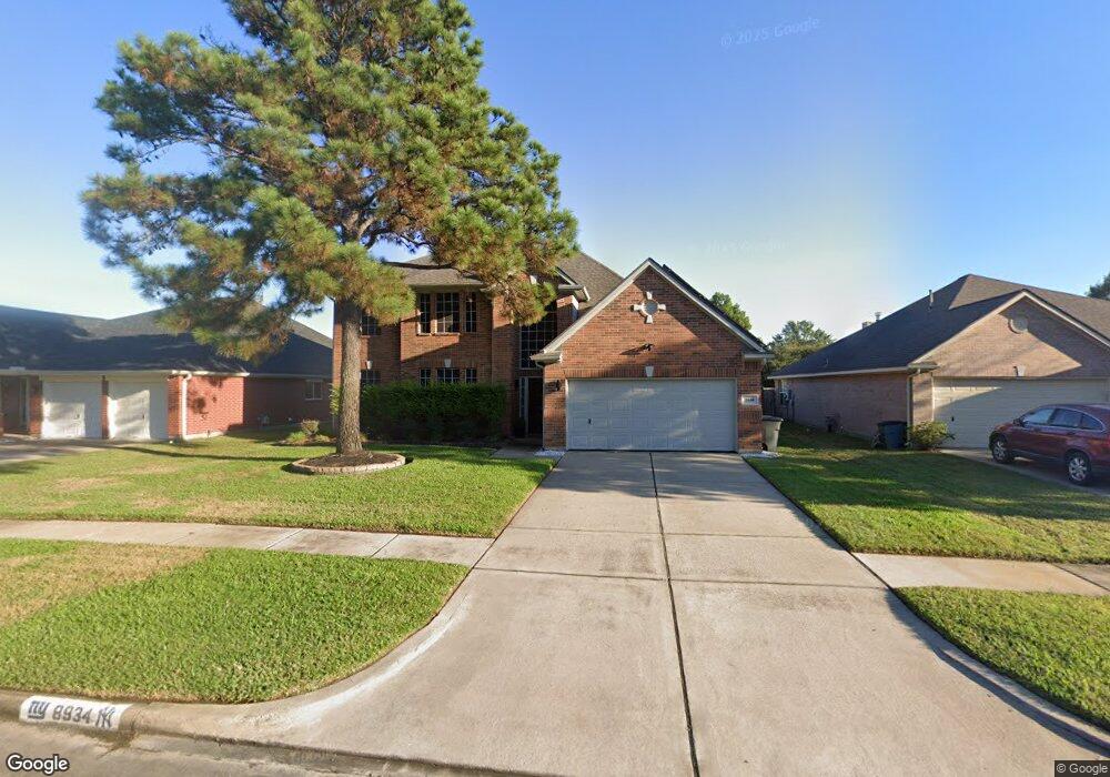 8934 Green Castle Way, Houston, TX 77095 - photo 1