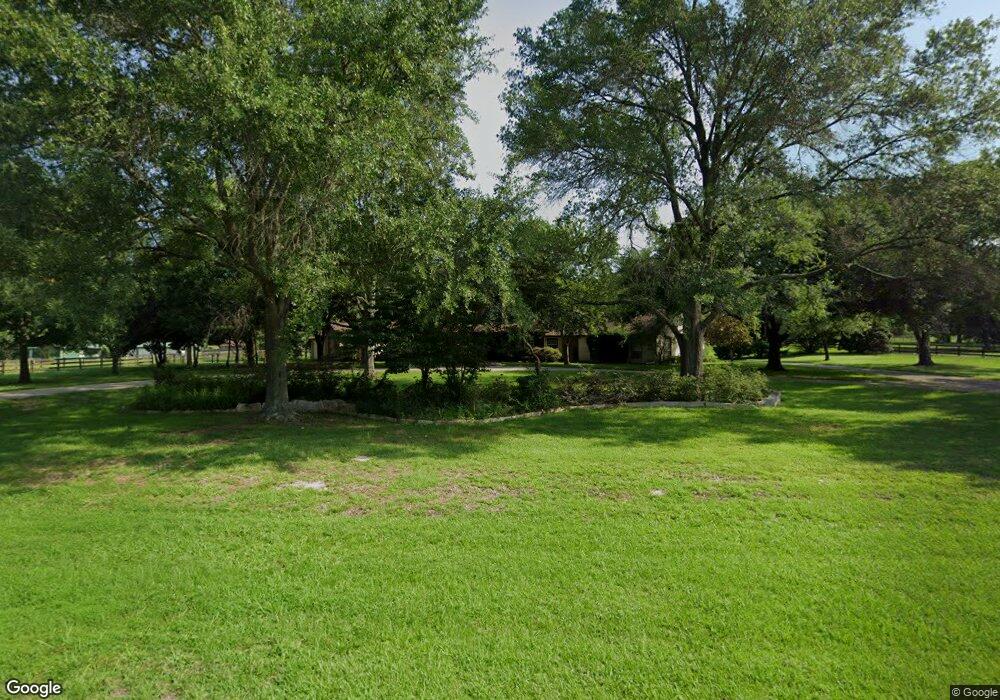 800 Jeff Davis Dr, Tyler, TX 75703 - photo 1