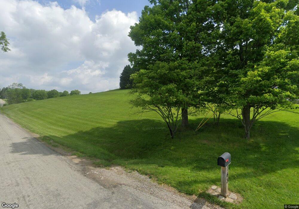 143 Hamtom Rd, Eighty Four, PA 15330 - photo 1