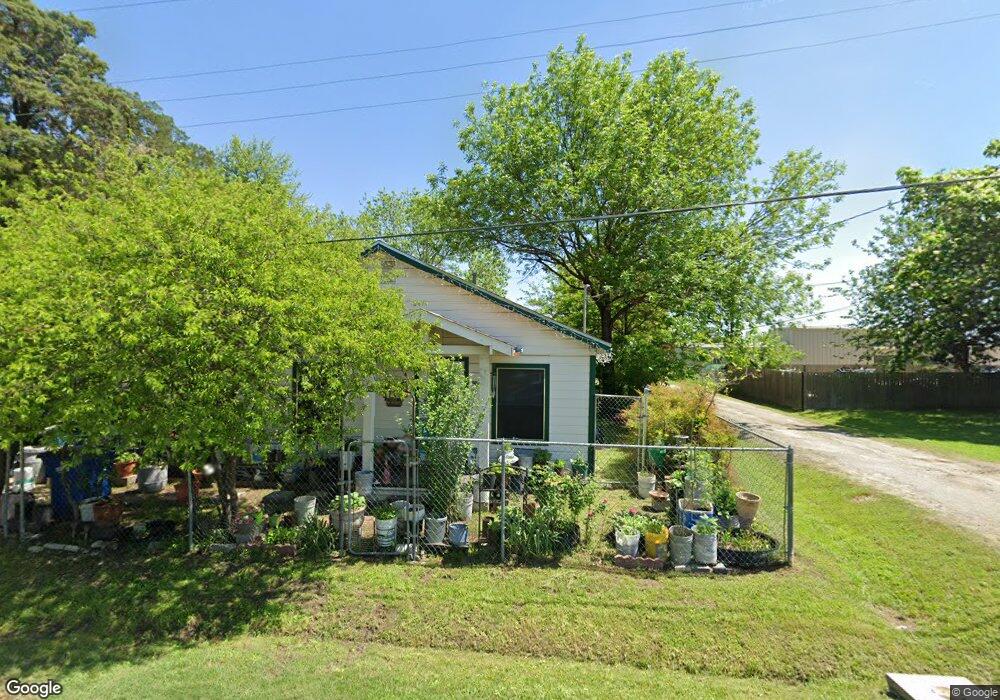 810 S Shawnee St, Ennis, TX 75119 - photo 1