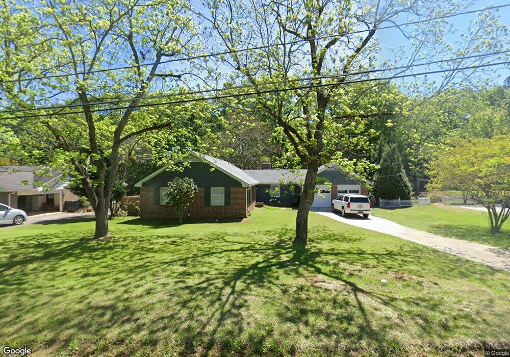 132 Laurel Dr, Barnesville, GA 30204 - photo 1