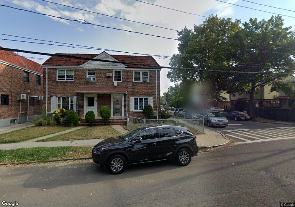 146-55 Reeves Ave, Flushing, NY 11367 - photo 1