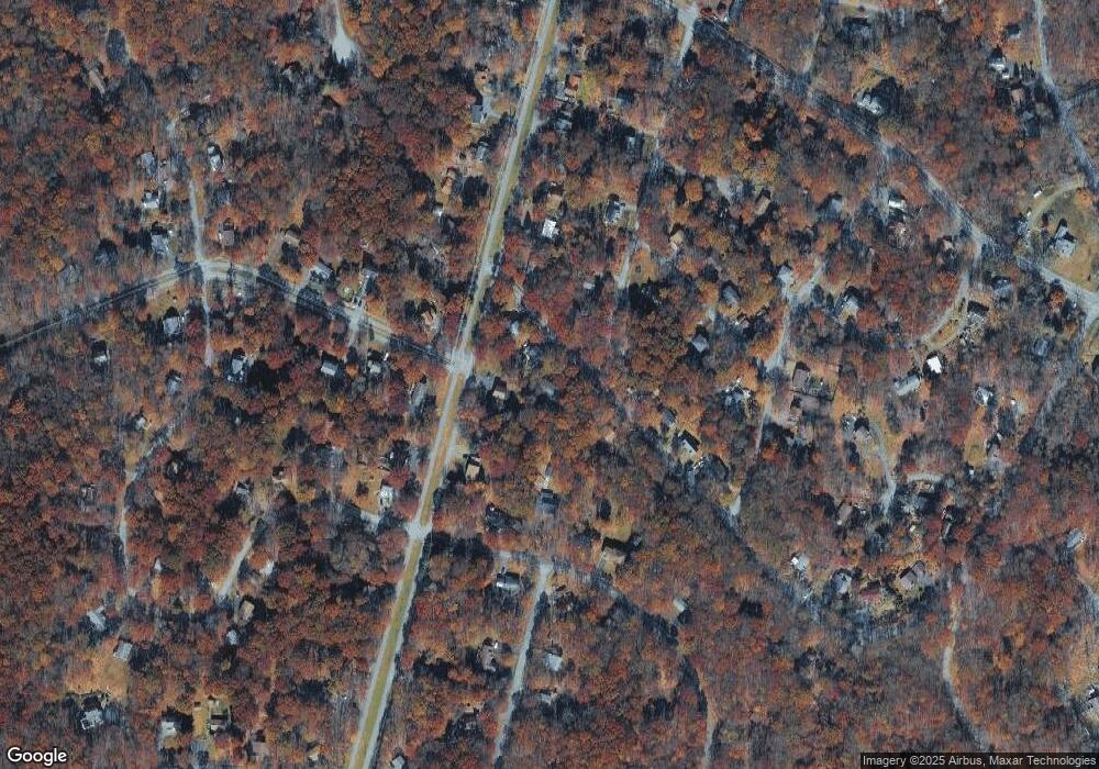 195 Kittatinny Dr, Bushkill, PA 18324 - photo 1