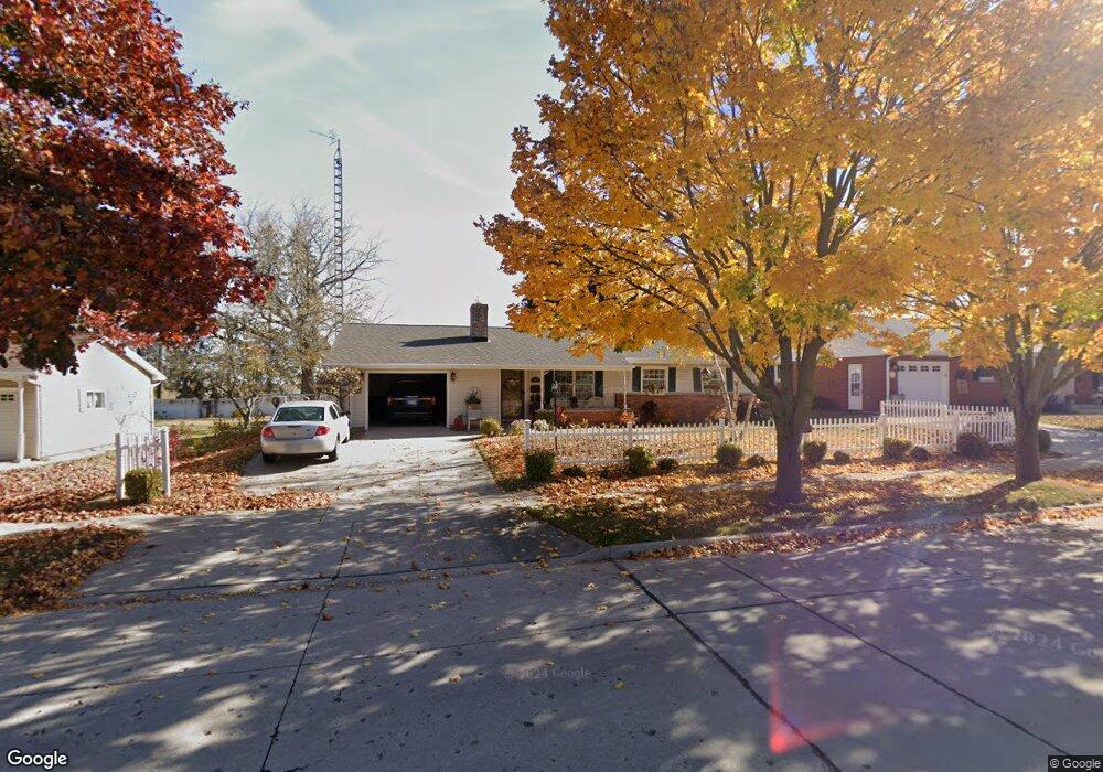 1469 N 10th St, Manitowoc, WI 54220 - photo 1