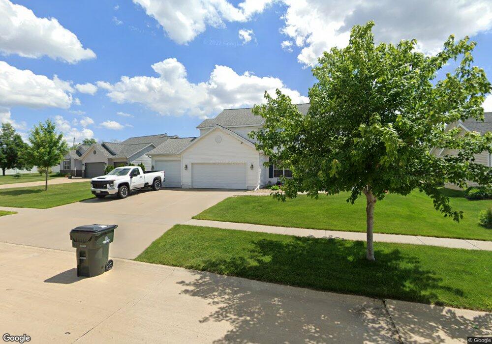4223 Woodsonia Ct NW, Cedar Rapids, IA 52405 - photo 1