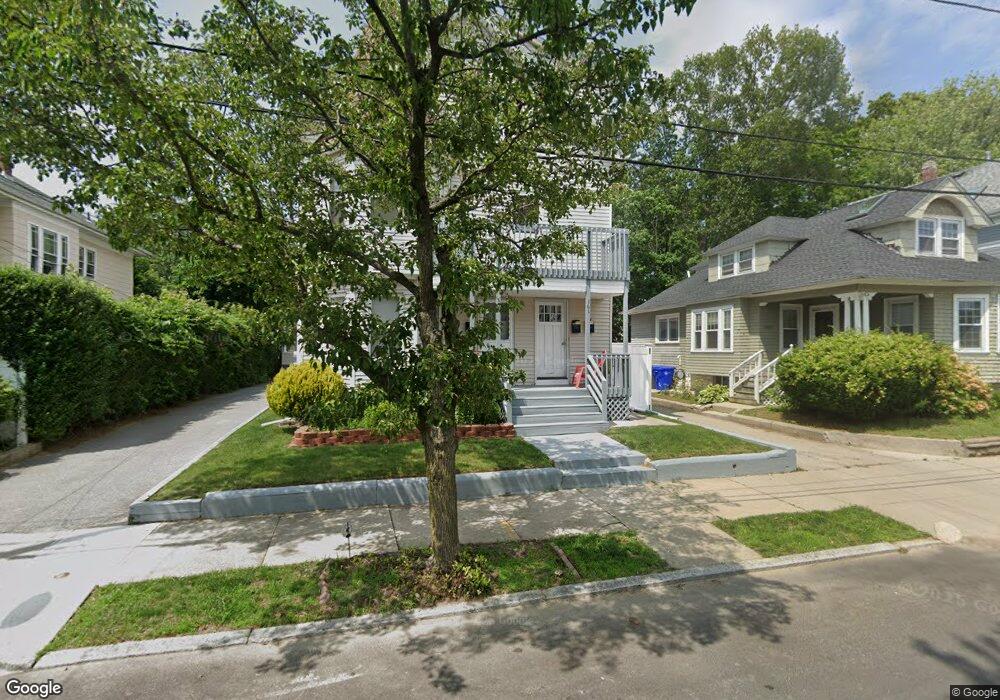 161 Rutherglen Ave, Providence, RI 02907 - photo 1