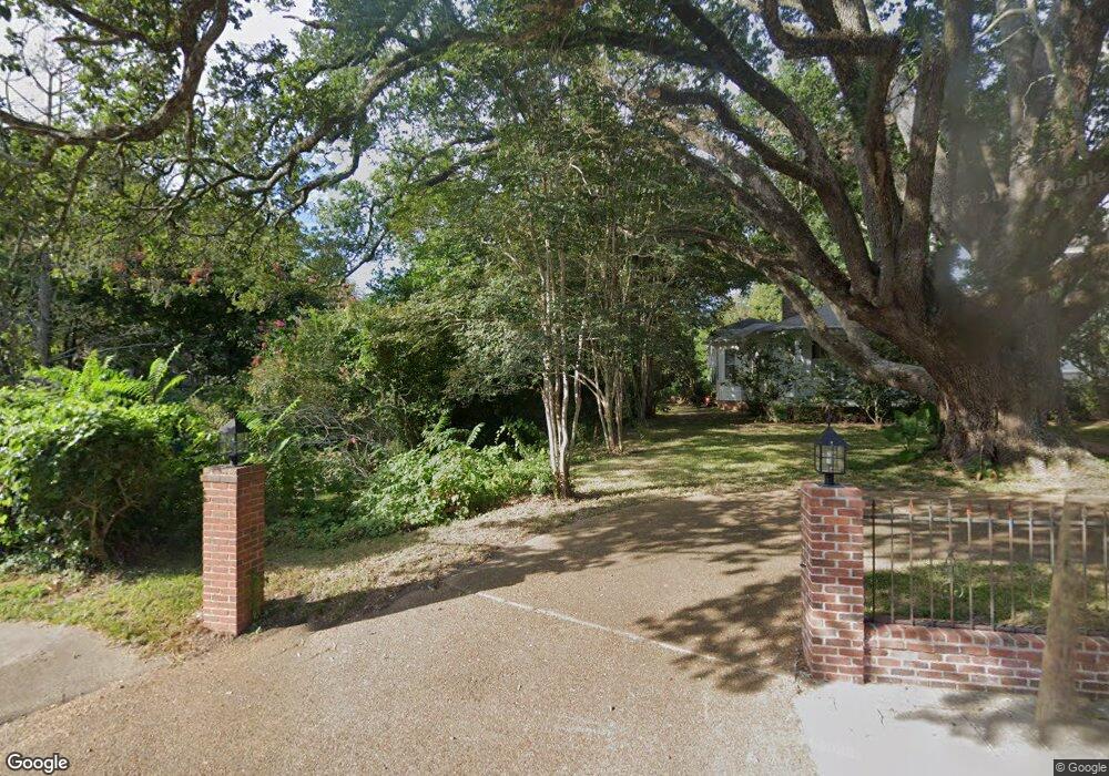 922 Main St, Natchez, MS 39120 - photo 1