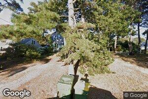 84 5th Ave, Hyannis, MA 2601