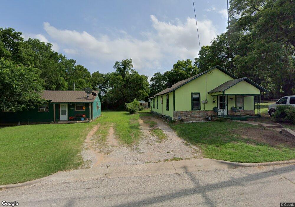 526 2nd Ave SE, Ardmore, OK 73401 - photo 1