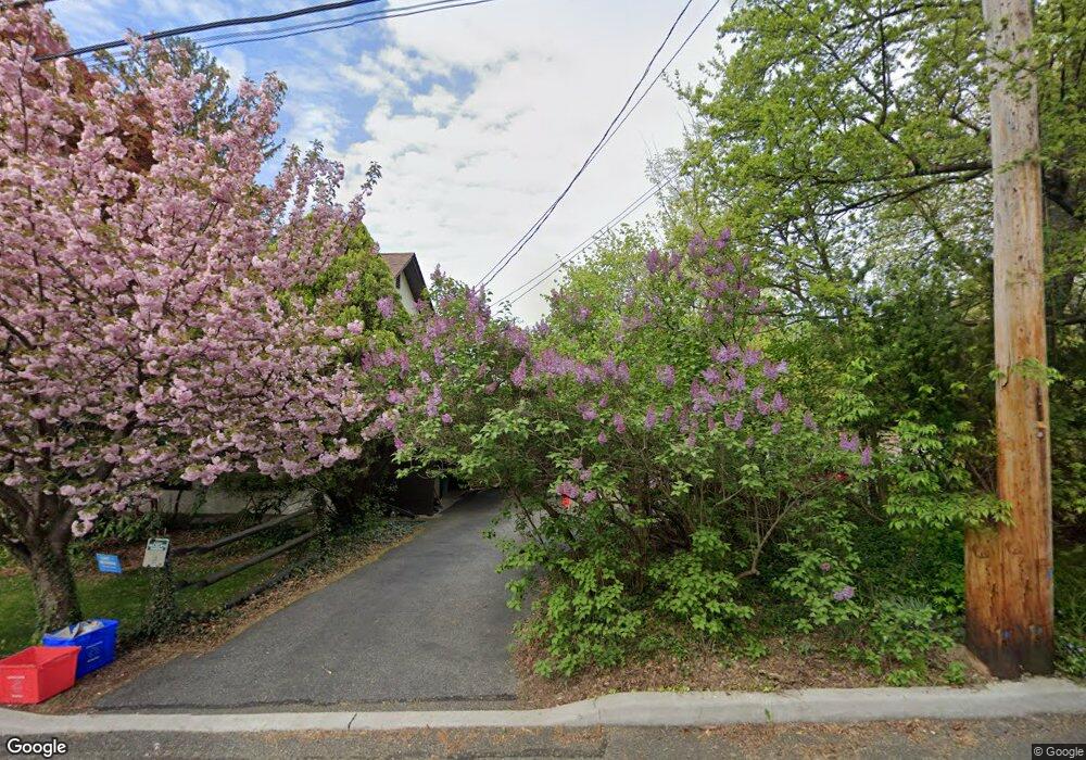 20 Hunter St, Croton On Hudson, NY 10520 - photo 1